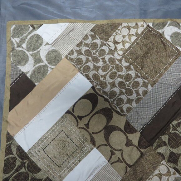 ❤️Authentic COACH 100% Silk Logo Scarf  Brown White 26.5 x 27 - Picture 6 of 8